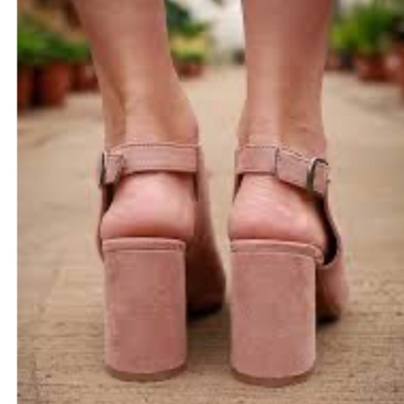 Chinese laundry pink suede-like chunky peep toe sandals size 8 - Picture 11 of 11